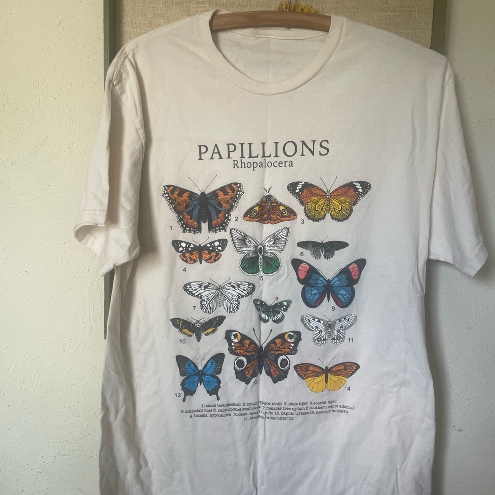 Vintage natural cotton t shirt butterflies